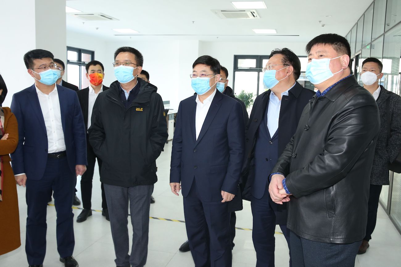 张乃文调研狗子28汽车科创园 1.jpeg
